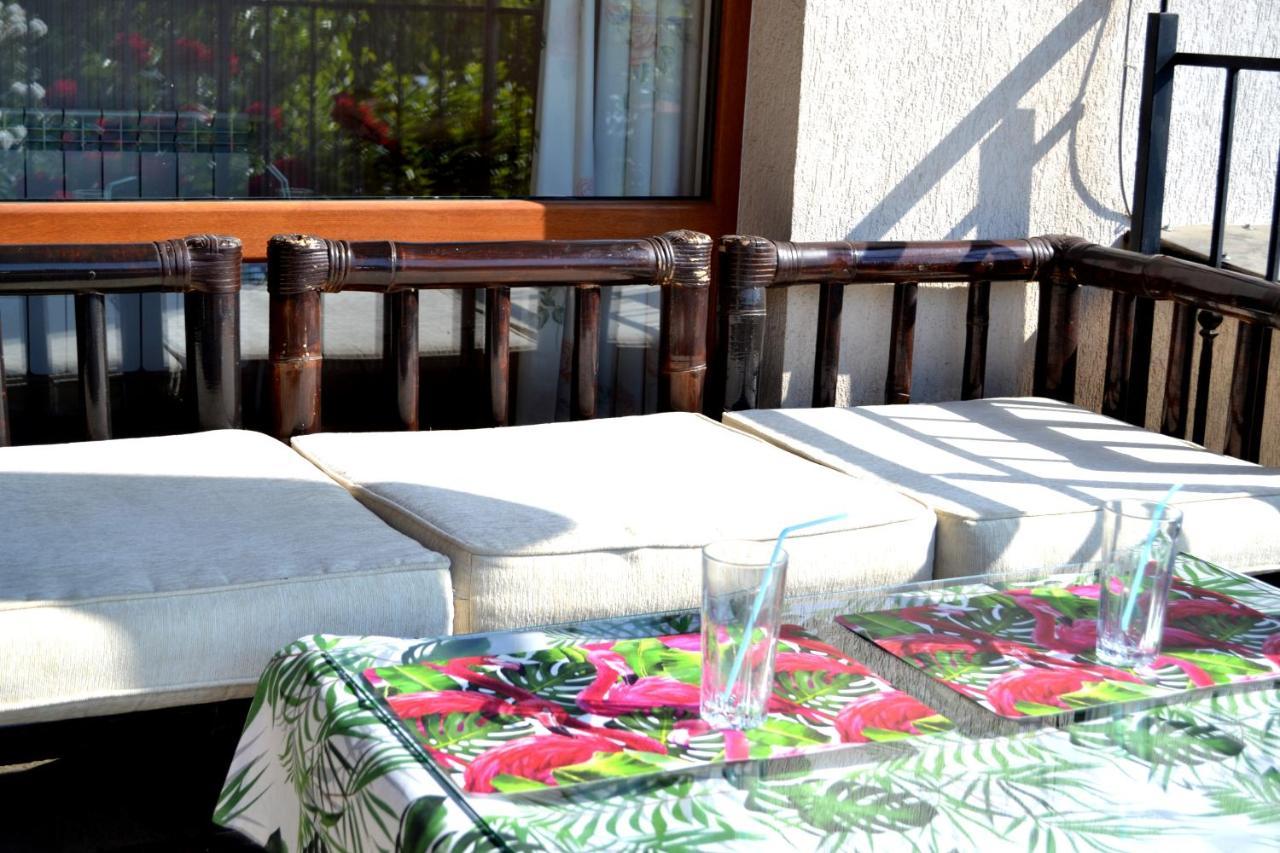 וארנה Sea & Garden Villa מראה חיצוני תמונה